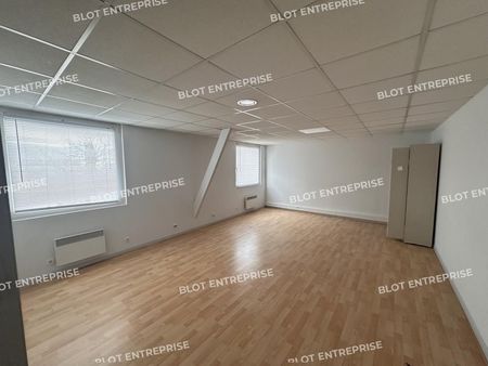 bureaux 98 m²