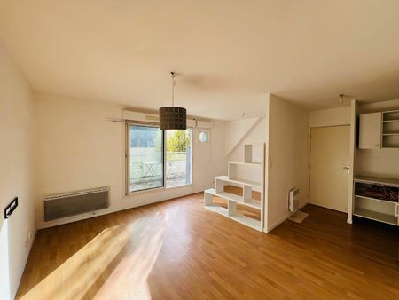 appartement plescop 34.27 m² t-2 à vendre  139 100 €