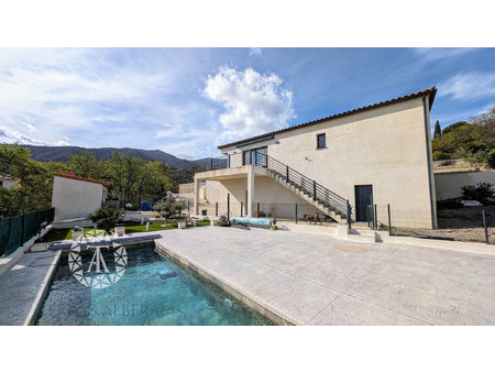 splendide villa avec piscine avec grands garages idéal artis