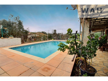 maison 143 m2 avec piscine et oliveraie à carnas 30260