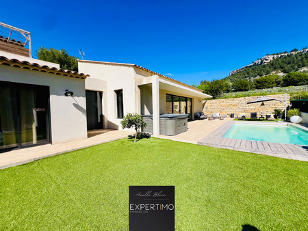 superbe et récente villa t5 de 185m2 avec piscine et garage - cassis (13260)