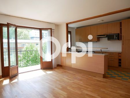 location appartement  80.02 m² t-4 à chaville  1 800 €