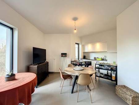 appartement à louer à woluwe-saint-lambert € 850 (kmzhc) - home invest belgium | zimmo