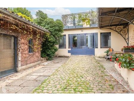 vente maison 9 pièces 313 m² villefranche-sur-saône (69400)
