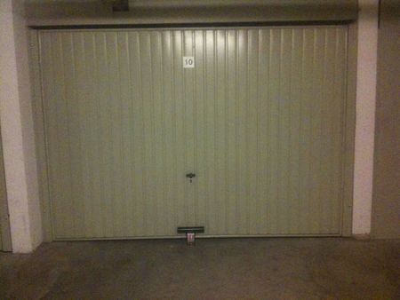 garage de 15.0 m² au milieu de la rambla