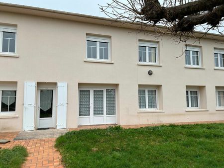 maison puyrolland m² t-7 à vendre  265 000 €