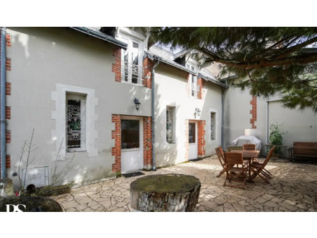 maison de prestige en vente à saint-avertin : cet ensemble immobilier situé dans une commu