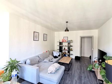 vente appartement 3 pièces 80m2 villeneuve-sur-lot 47300 - 77040 € - surface privée