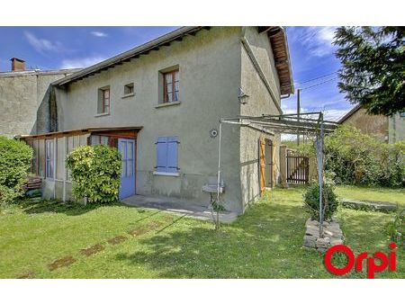 maison four m² t-3 à vendre  230 000 €