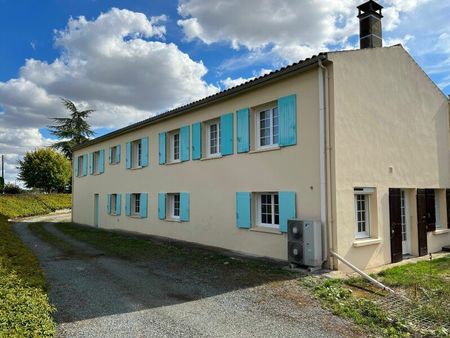 maison saint-jean-d'angély 304 m² t-5 à vendre  367 500 €