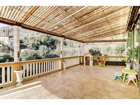 apparentement duplex 158 m²//5 pieces jardin et terrasse