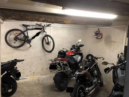 place de garage pour moto aix en provence centre