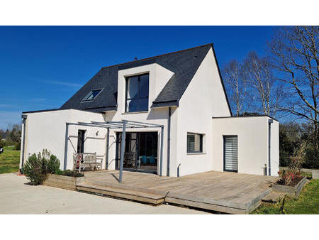 vente maison à gouesnach (29950) : à vendre / 117m² gouesnach