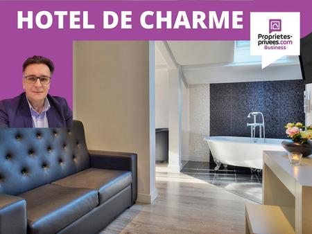 secteur bordeaux - hotel de charme 3 étoiles  restaurant - parc arbore -terrasse- spa - pi
