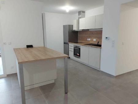 location appartement  m² t-3 à veigy-foncenex  1 720 €
