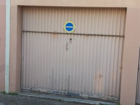 garage fermé la sauvagere
