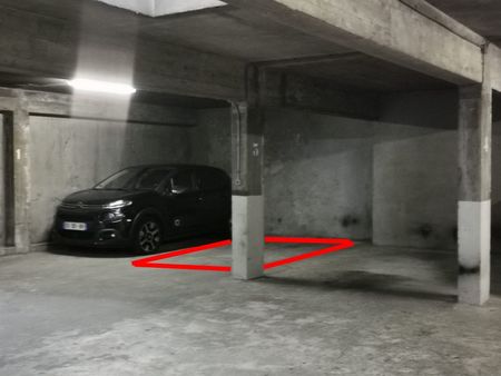 parking privatif 10m² à saint-mandé proche périphérique