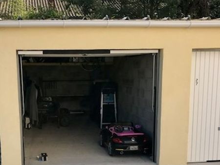 a saisir garage