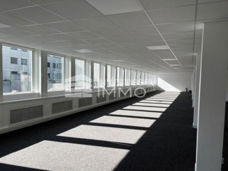 bureaux 740 m²