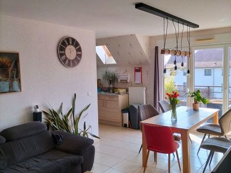 appartement 3 pièces de 65 m² à krautergersheim