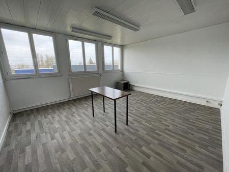 bureaux 111 m²