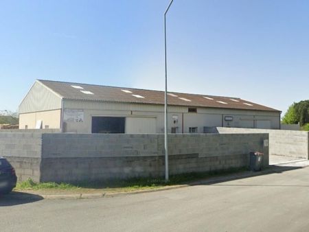 local industriel 450 m²