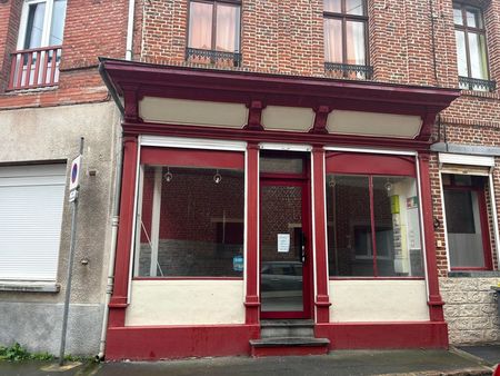 local commercial 40 m² solesmes