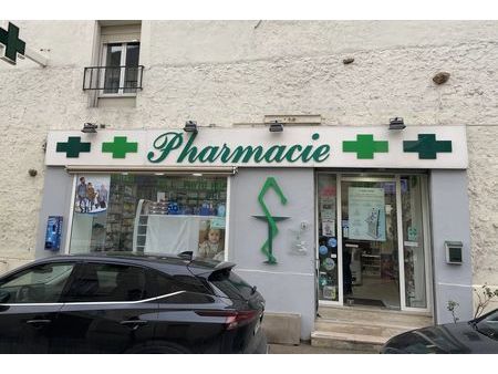 pharmacie 4 pièces 104 m² crespières