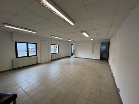 bureau 100 m²