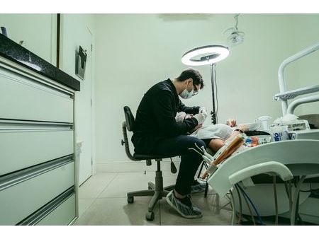 cabinet dentaire en suisse - implantologie et chirurgie (lausanne)