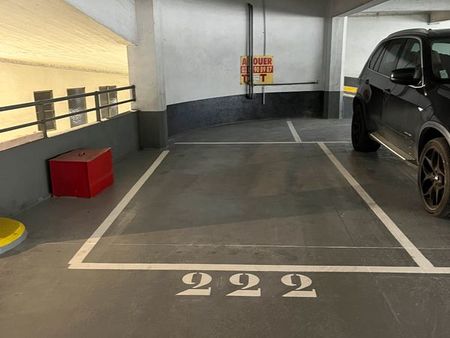 place stationnement parking sécurisé