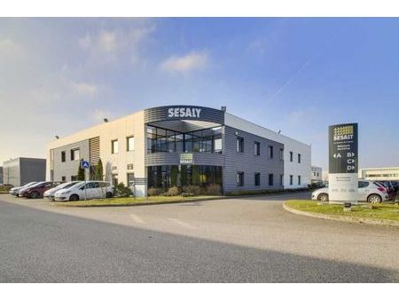 local industriel 3 509 m²