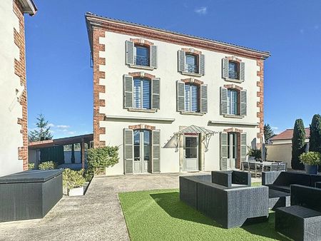 maison saint-just-saint-rambert m² t-8 à vendre  750 000 €