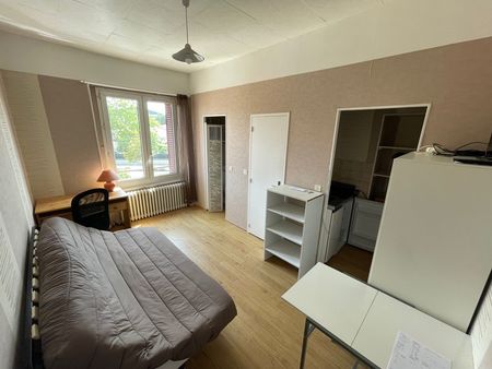 chambres et studio meublés dans résidence étudiantes