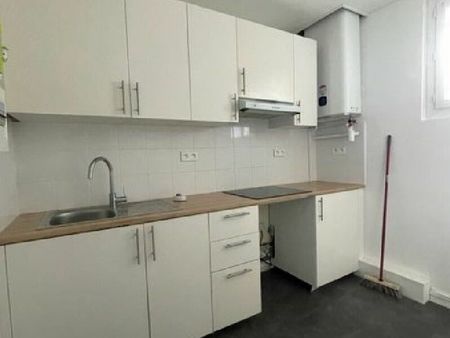 location appartement  18.55 m² t-1 à clichy-sous-bois  639 €