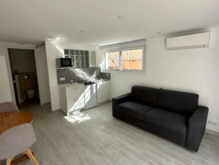 appartement studio meublé - 23 30 m² - le luc