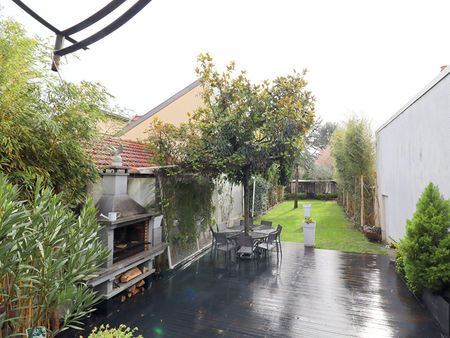 montesson!!! maison 7 pièces 344 m² avec terrasse et jardin