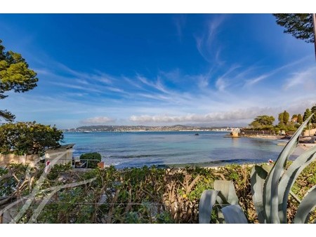 cap d'antibes | vue mer panoramique magnifique villa en premiã¨re ligne sur le versant oue