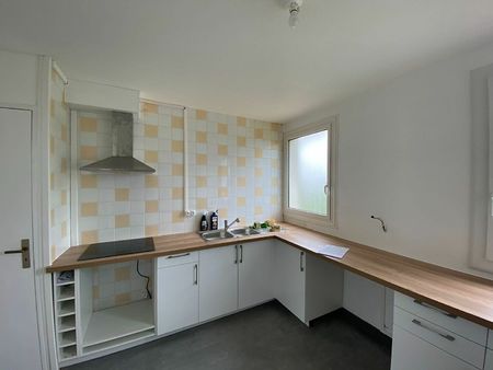 location maison  59 m² t-3 à castres  680 €