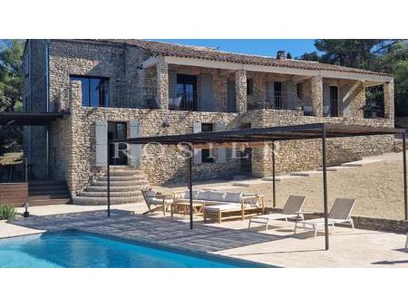 magnifique maison en pierre parfaitement renovee avec piscine et vue panoramique sur le...