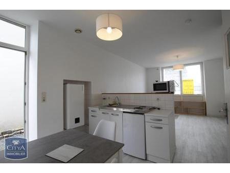location appartement saint-brieuc (22000) 1 pièce 27m²  325€