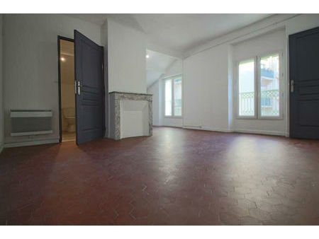 location appartement 2 pièces 30m2 marseille 4eme (13004) - 519 € - surface privée