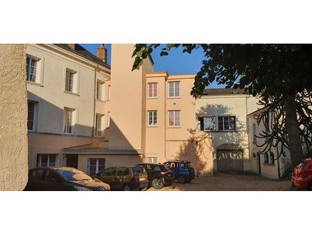 appartement f1bis - 35 m2 - chateau du loir - montval sur loir (72500)