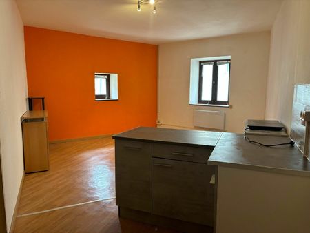 location appartement  60 m² t-2 à saint-paul-trois-châteaux  530 €