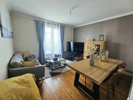 location appartement  m² t-3 à épône  1 000 €