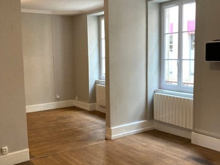 appartement t4 103m² bourges