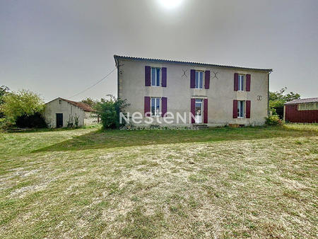 vente maison à saint-aubin-la-plaine (85210) : à vendre / 171m² saint-aubin-la-plaine