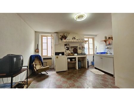 appartement 2 pieces - cave & jardin