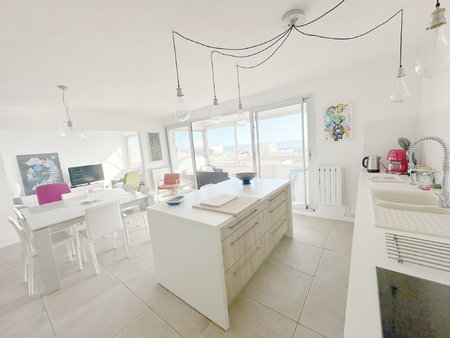 carnon magnifique t4/t5 de 94 m2 hab vue mer !