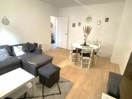 location appartement  m² t-3 à noyon  500 €